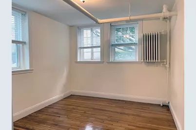 15 Thatcher St #B1, Brookline, MA 02446 - Photo 5
