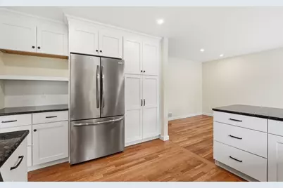 31 Colonial Court, Amherst, MA 01002 - Photo 17