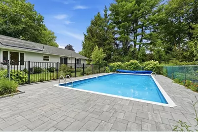 31 Colonial Court, Amherst, MA 01002 - Photo 35