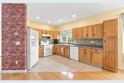 12 Summerfield Dr #12, Uxbridge, MA 01569 - Photo 13