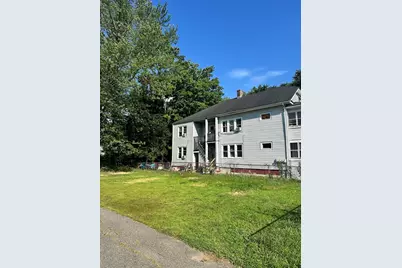 49 Maynard St, Springfield, MA 01109 - Photo 9
