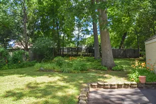 62 Balfour Dr, Springfield, MA 01118 - Photo 5