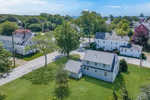 23 Hammond St, Mattapoisett, MA 02739 - Photo 19