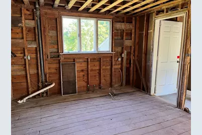 23 Hammond St, Mattapoisett, MA 02739 - Photo 7