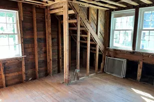 23 Hammond St, Mattapoisett, MA 02739 - Photo 15