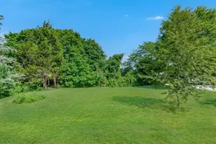 23 Hammond St, Mattapoisett, MA 02739 - Photo 5