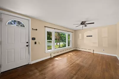 39 Norman Ave, Taunton, MA 02780 - Photo 5