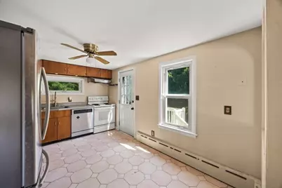 39 Norman Ave, Taunton, MA 02780 - Photo 13