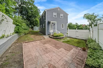 17 Dale Cir., Waltham, MA 02451 - Photo 3