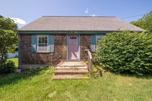 24 Jesse St, Fairhaven, MA 02719 - Photo 3