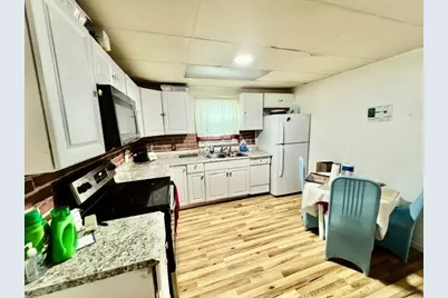 116 Midland Street, Lowell, MA 01851 - Photo 9