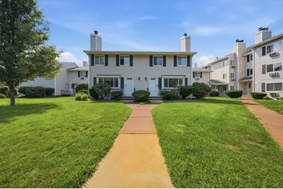 10 Erick Rd #32, Mansfield, MA 02048 - Photo 1