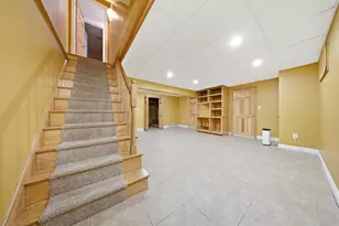 10 Erick Rd, Mansfield, MA 02048 - Photo 15