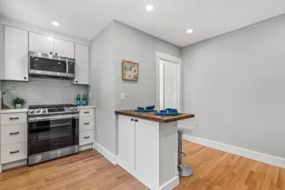 44-46 Woods Ave #44, Somerville, MA 02144 - Photo 27