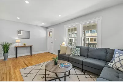 44-46 Woods Ave #44, Somerville, MA 02144 - Photo 13