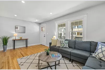 44-46 Woods Ave #44, Somerville, MA 02144 - Photo 13
