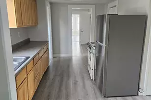 86 Pleasant, Leominster, MA 01453 - Photo 3