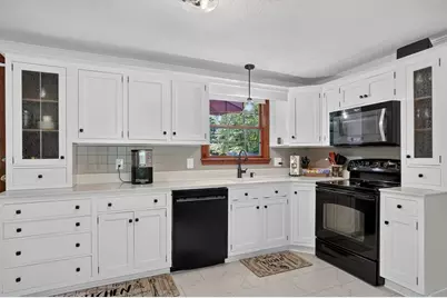 83 Crestwood Dr, Northborough, MA 01532 - Photo 9