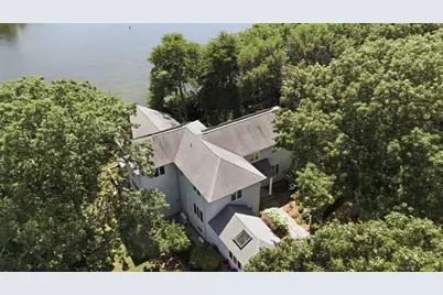 34 Shirley Point Rd, Barnstable, MA 02632 - Photo 7