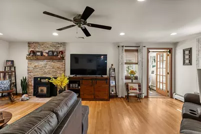 229 Tispaquin St, Middleborough, MA 02346 - Photo 17
