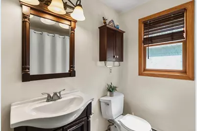 229 Tispaquin St, Middleborough, MA 02346 - Photo 21