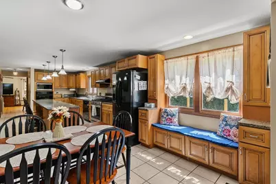 229 Tispaquin St, Middleborough, MA 02346 - Photo 9