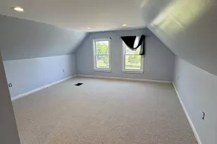 329 Freeport St, Boston, MA 02122 - Photo 11