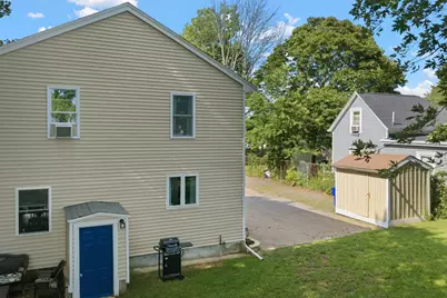 27-R Monroe St, Taunton, MA 02780 - Photo 3