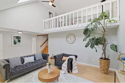 7 Oxyoke Dr, Methuen, MA 01844 - Photo 5