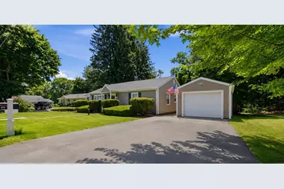 44 Desmarais Street, Cumberland, RI 02864 - Photo 5