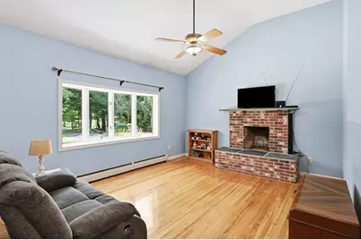 414 Mountain Rd, Holyoke, MA 01040 - Photo 17