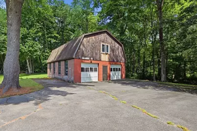 414 Mountain Rd, Holyoke, MA 01040 - Photo 39