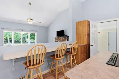 414 Mountain Rd, Holyoke, MA 01040 - Photo 13
