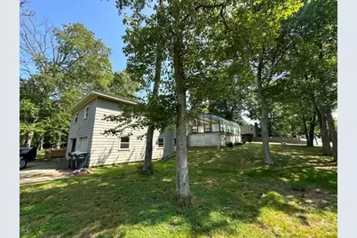 27 Lantern Ln, Dedham, MA 02026 - Photo 9