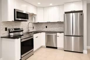 39 Randolph Dr, Tewksbury, MA 01876 - Photo 1