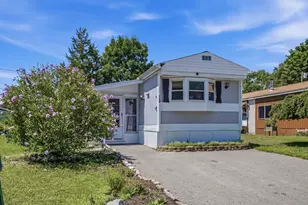 124 Mayflower Ave, Taunton, MA 02780 - Photo 17
