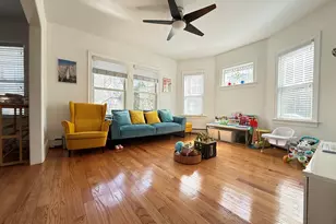 132 Middlesex Rd, Brookline, MA 02467 - Photo 1