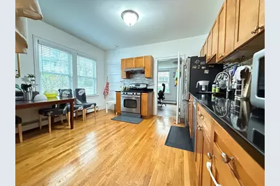 132 Middlesex Road #1, Brookline, MA 02467 - Photo 3