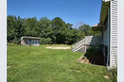 554 Sharps Lot Road, Swansea, MA 02777 - Photo 5