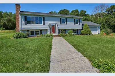 554 Sharps Lot Road, Swansea, MA 02777 - Photo 1
