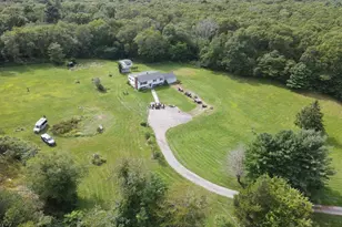 554 Sharps Lot Rd, Swansea, MA 02777 - Photo 1