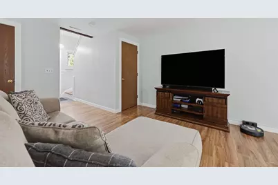 25 Centercrest Drive #25, Tyngsborough, MA 01879 - Photo 7