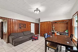 28 Meadow St, Fall River, MA 02720 - Photo 31