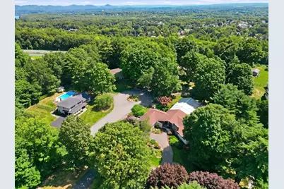 30 Dicsal Ln, Holyoke, MA 01040 - Photo 37