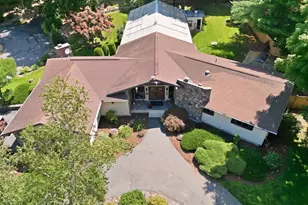 30 Dicsal Ln, Holyoke, MA 01040 - Photo 3