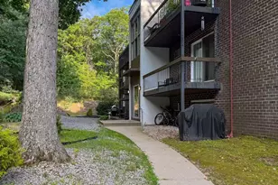 599 Old West Central St, Franklin, MA 02038 - Photo 29