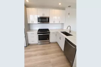 386 Market St #401, Boston, MA 02135 - Photo 15