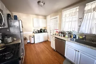 28 Claymoss, Boston, MA 02135 - Photo 7