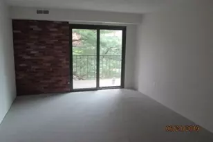 146 Marble, Stoneham, MA 02180 - Photo 13