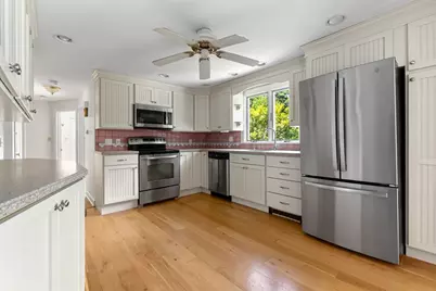 10 Standley St, Beverly, MA 01915 - Photo 9